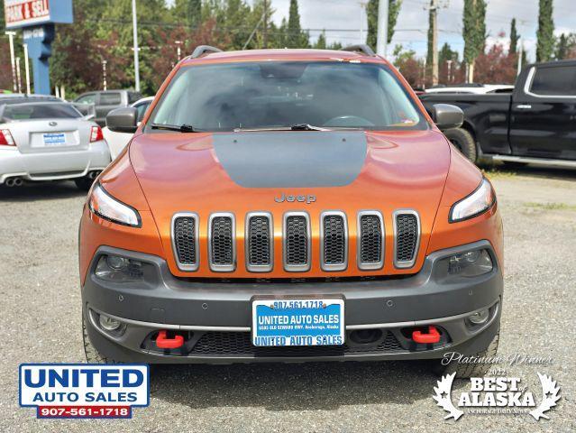 used 2015 Jeep Cherokee car, priced at $18,995