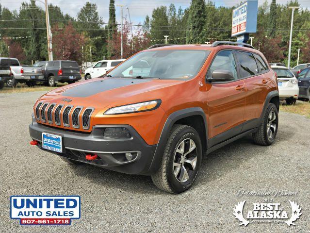 used 2015 Jeep Cherokee car, priced at $18,995