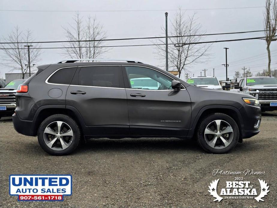 used 2020 Jeep Cherokee car, priced at $22,995