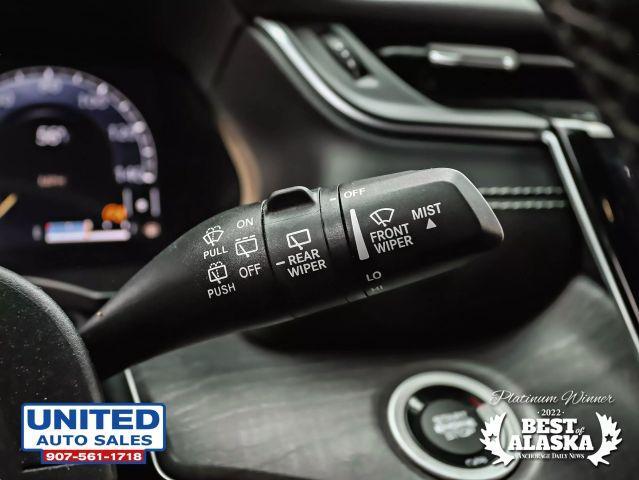 used 2021 Jeep Grand Cherokee L car, priced at $37,995