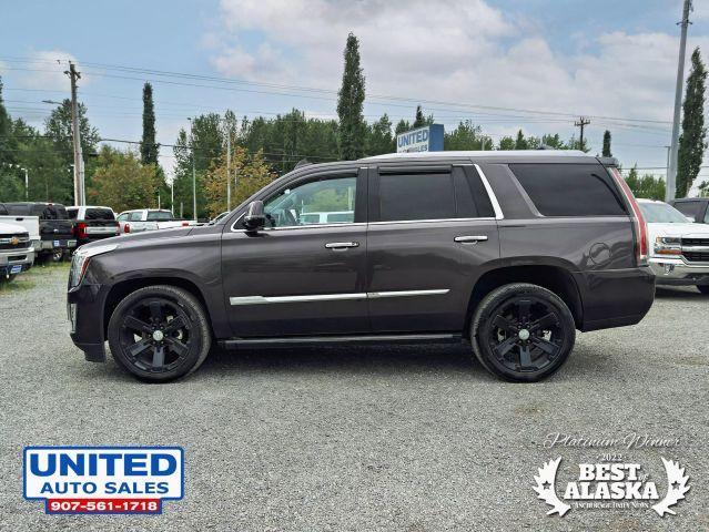 used 2015 Cadillac Escalade car, priced at $29,995