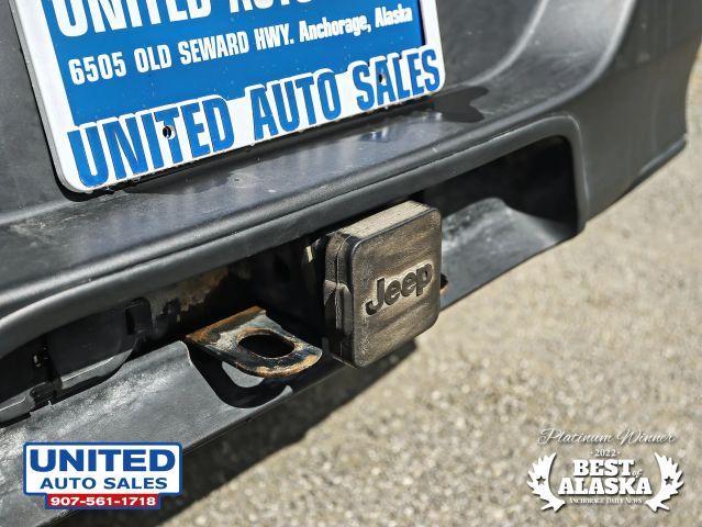 used 2015 Jeep Cherokee car, priced at $13,995