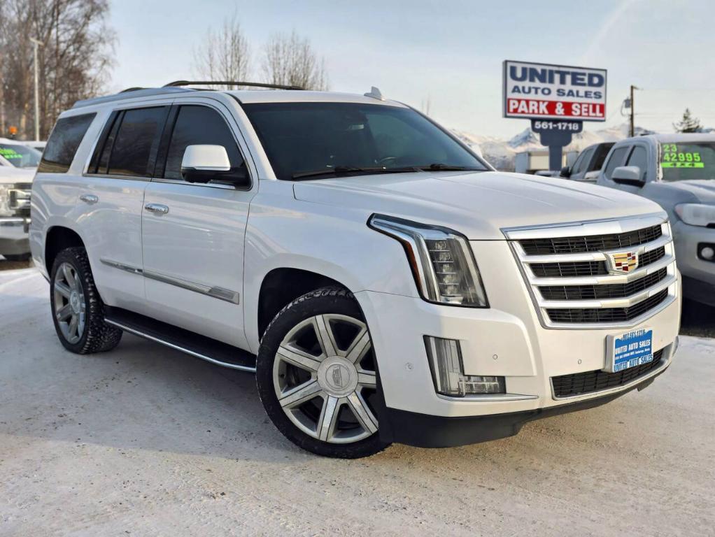 used 2018 Cadillac Escalade car, priced at $33,995