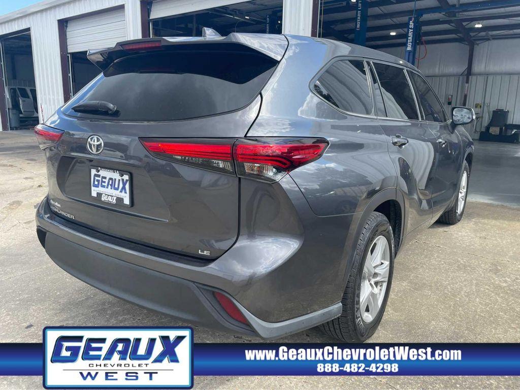 used 2020 Toyota Highlander car, priced at $22,365