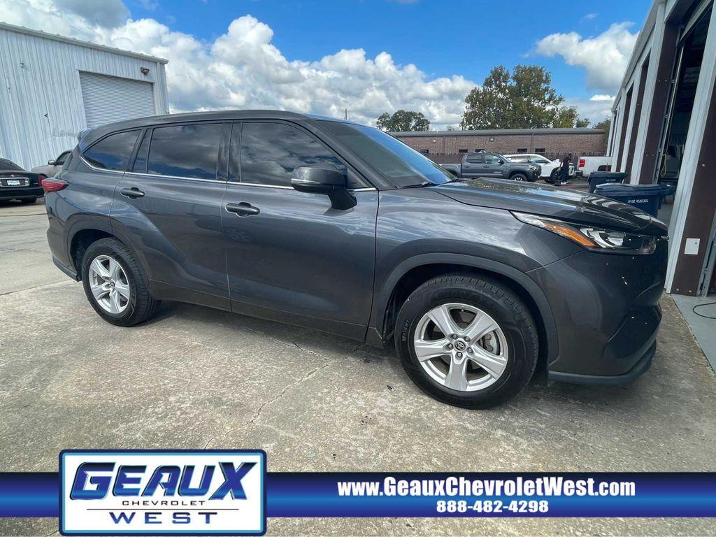 used 2020 Toyota Highlander car, priced at $22,365