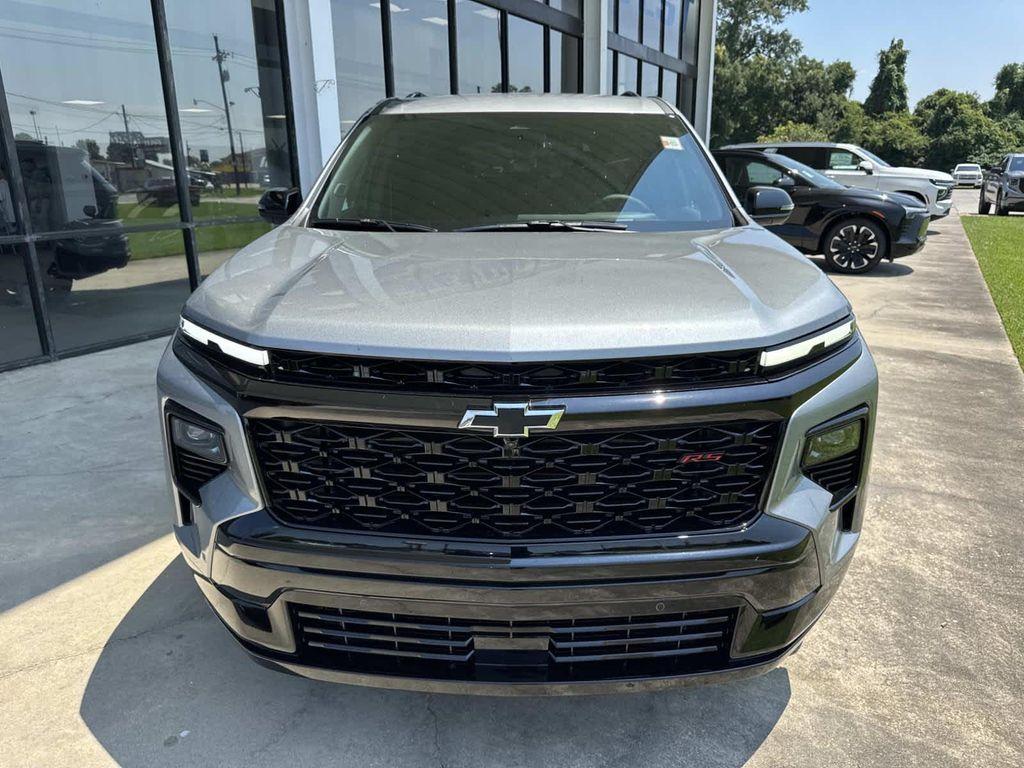 new 2026 Chevrolet Traverse car, priced at $57,295