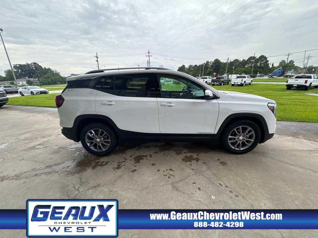 used 2024 GMC Terrain car, priced at $25,295