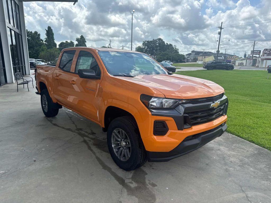 new 2025 Chevrolet Colorado car, priced at $37,495