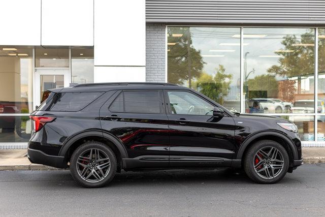 used 2025 Ford Explorer car, priced at $46,500