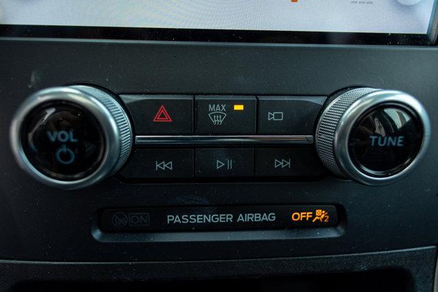 used 2023 Ford Edge car, priced at $35,598