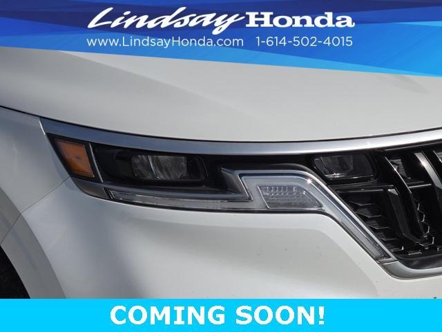 used 2024 Kia Carnival car, priced at $33,715