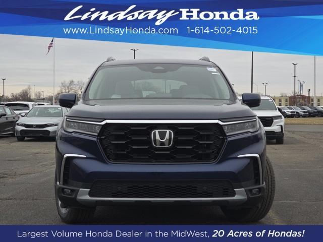 new 2025 Honda Pilot car, priced at $51,050