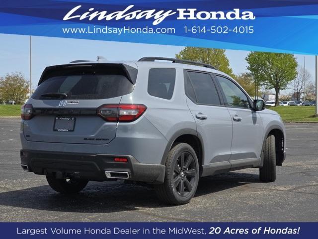 new 2025 Honda Pilot car, priced at $58,205