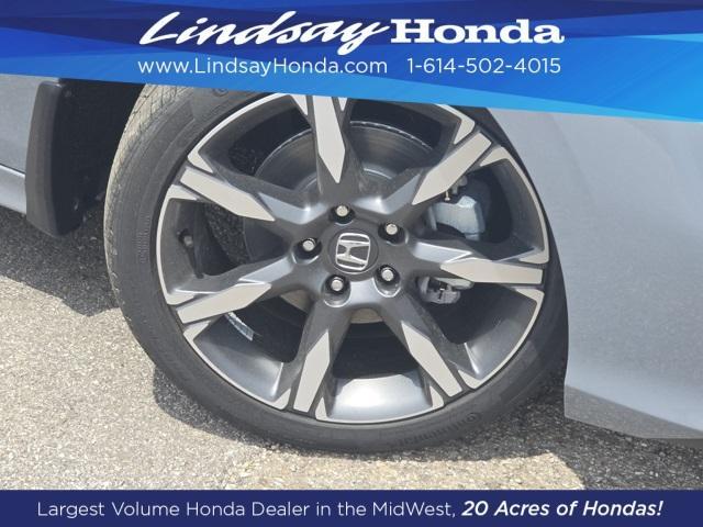 new 2025 Honda Civic Hybrid car, priced at $33,555