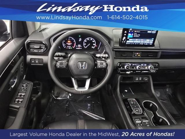 used 2023 Honda Pilot car, priced at $42,988