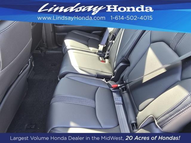 new 2025 Honda Pilot car, priced at $53,800