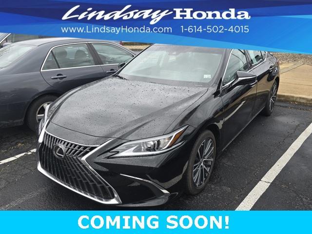 used 2023 Lexus ES 300h car, priced at $40,531