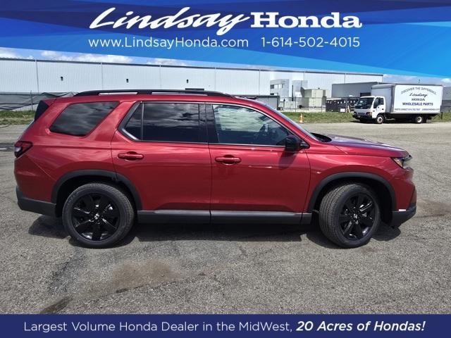 new 2025 Honda Pilot car, priced at $58,205
