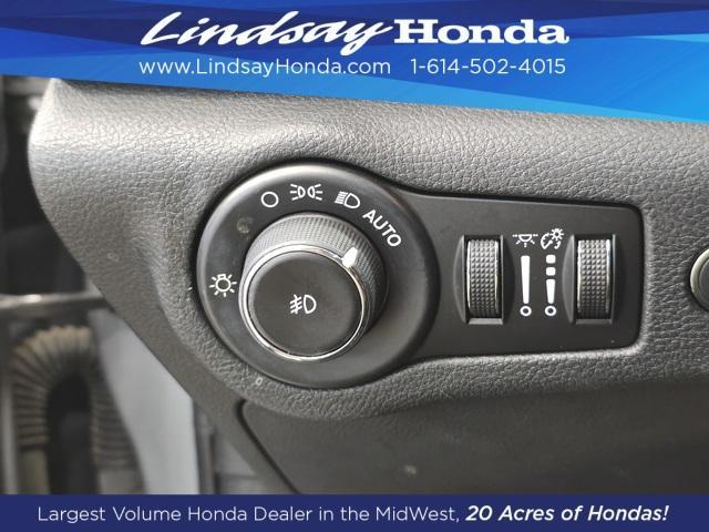 used 2015 Chrysler 200 car, priced at $11,157