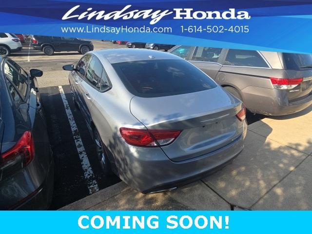 used 2015 Chrysler 200 car