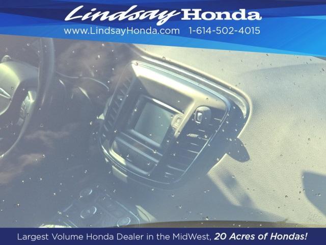used 2015 Chrysler 200 car