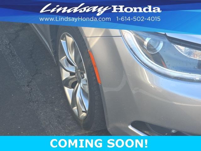 used 2015 Chrysler 200 car