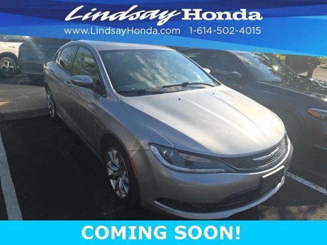 used 2015 Chrysler 200 car
