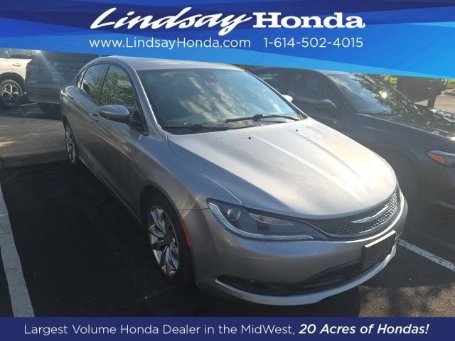 used 2015 Chrysler 200 car