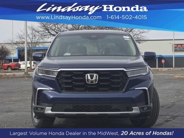 new 2025 Honda Pilot car, priced at $54,475