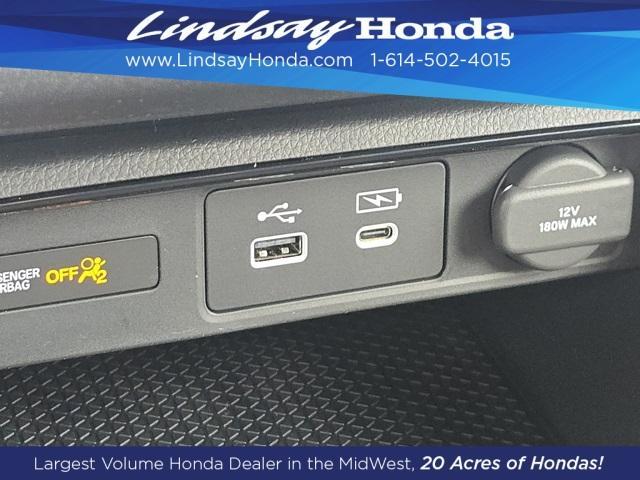 new 2025 Honda CR-V Hybrid car, priced at $38,000