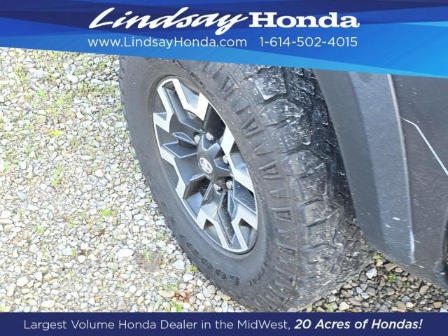 used 2016 Toyota Tacoma car