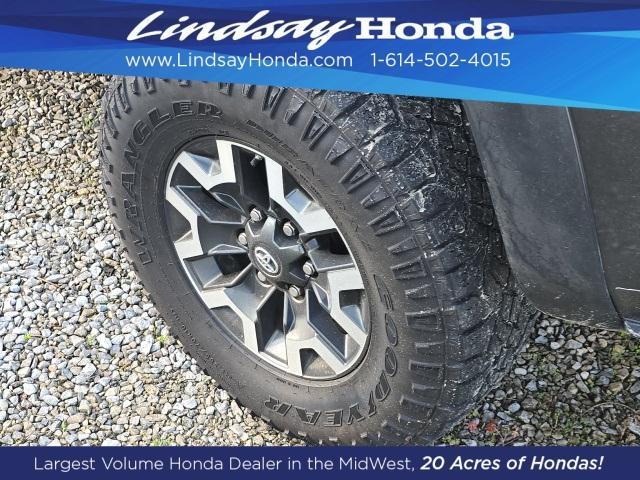 used 2016 Toyota Tacoma car