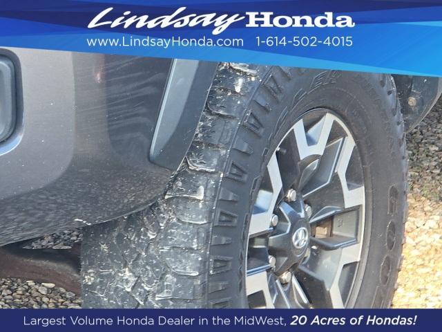 used 2016 Toyota Tacoma car