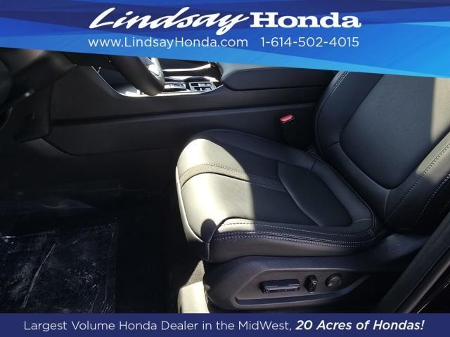 new 2025 Honda Pilot car, priced at $51,050