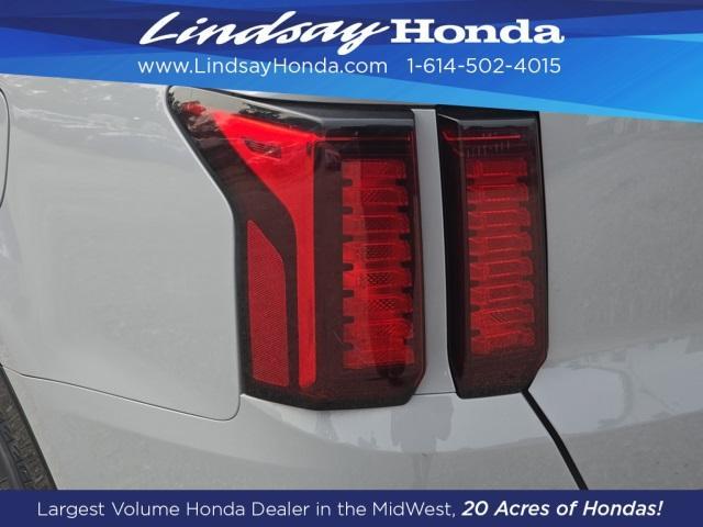 used 2022 Kia Sorento car, priced at $29,492
