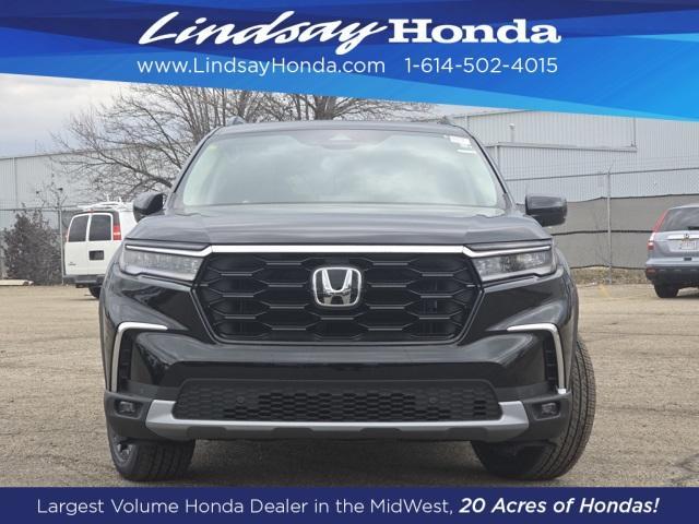 new 2025 Honda Pilot car, priced at $53,800