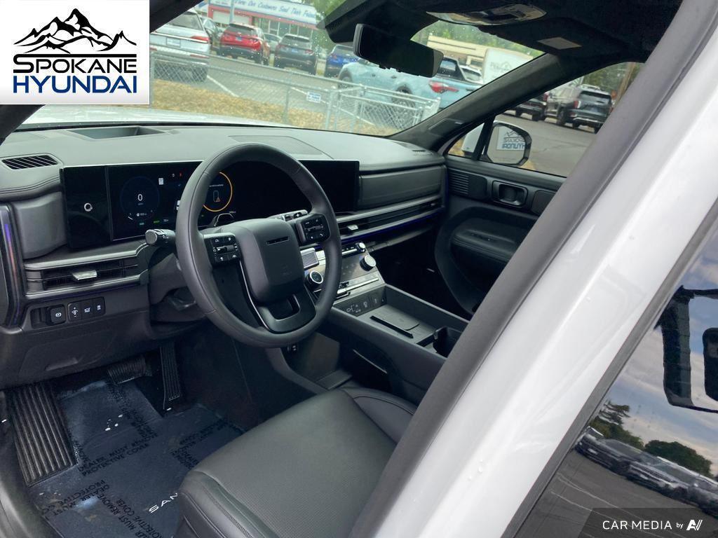 used 2025 Hyundai SANTA FE HEV car