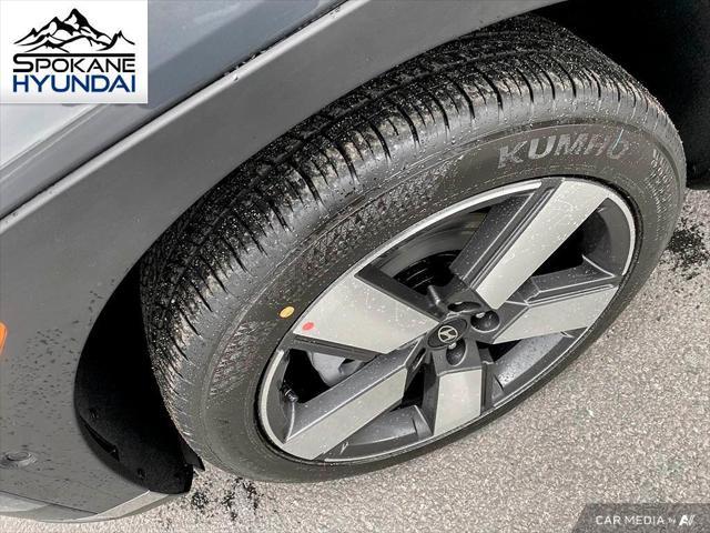 new 2025 Hyundai Santa Fe car, priced at $48,694