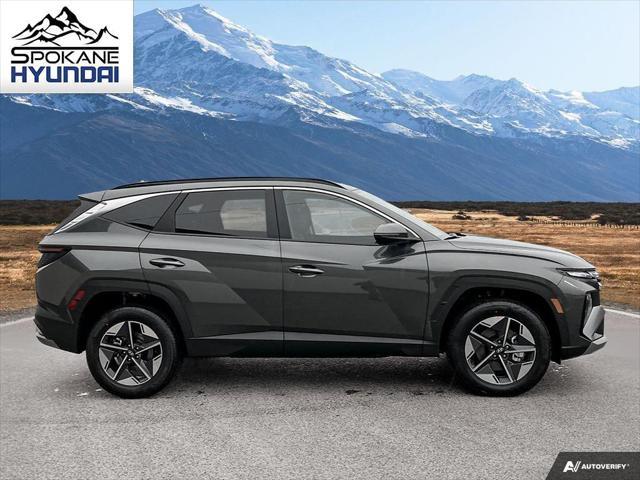 new 2025 Hyundai TUCSON Hybrid car, priced at $37,915