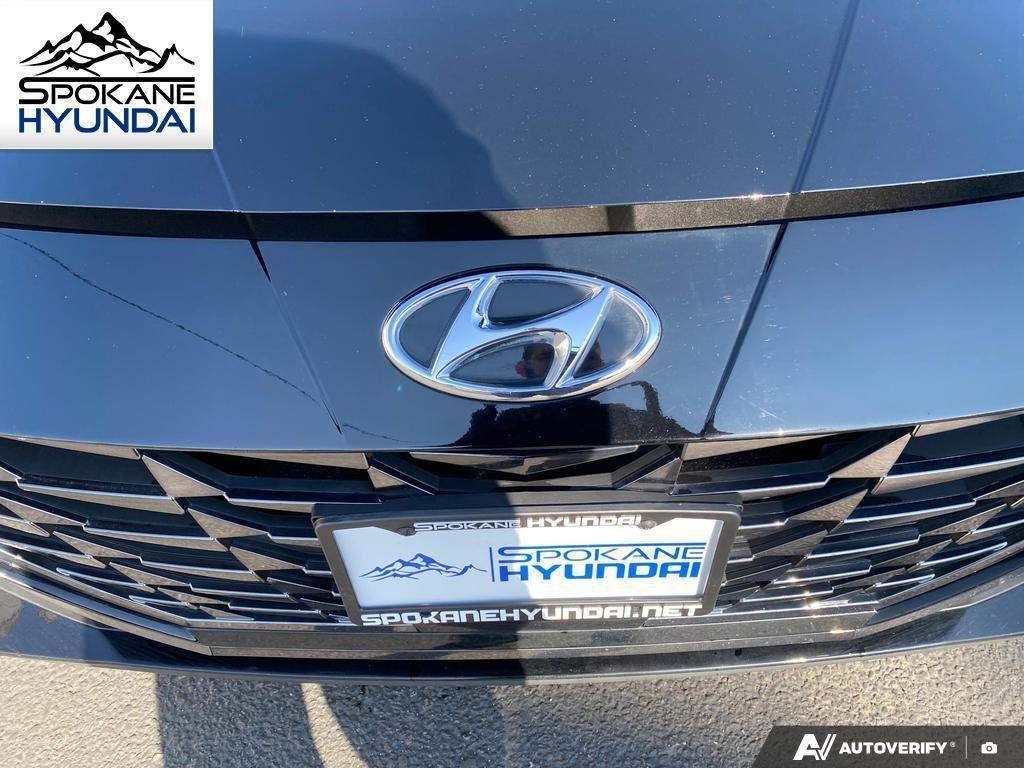 used 2022 Hyundai Elantra car