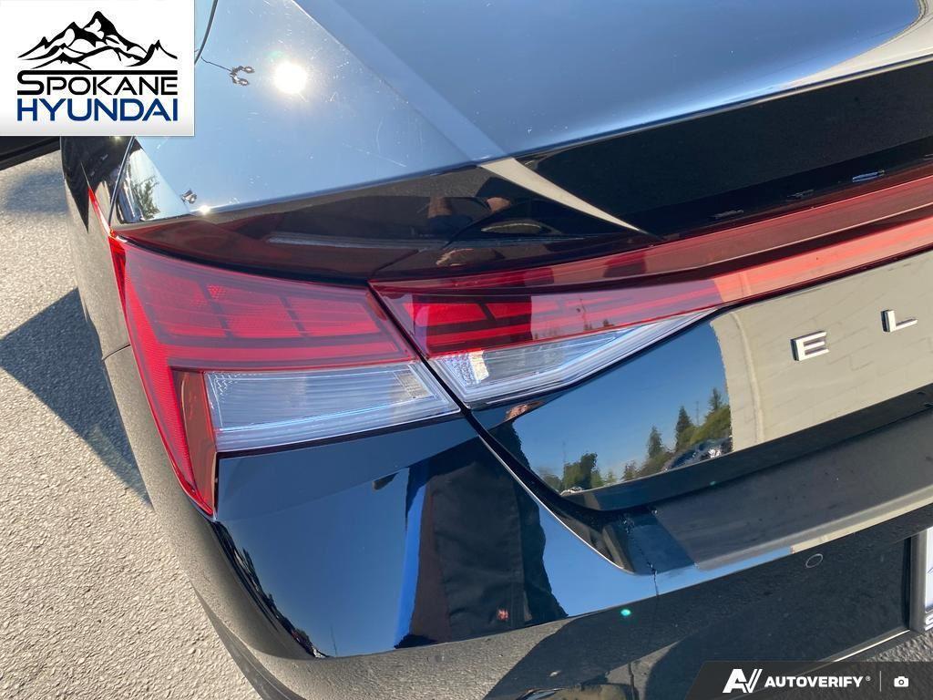 used 2022 Hyundai Elantra car