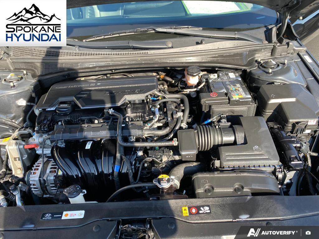 used 2022 Hyundai Elantra car