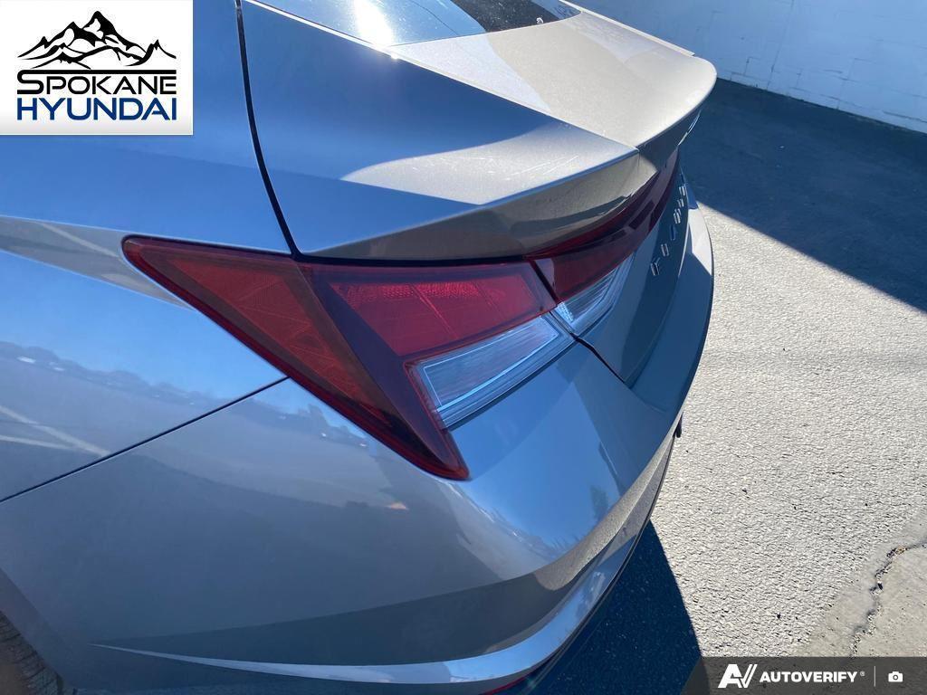 used 2022 Hyundai Elantra car