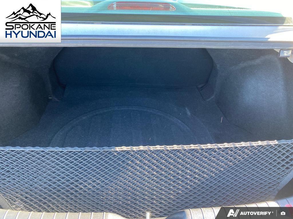 used 2022 Hyundai Elantra car