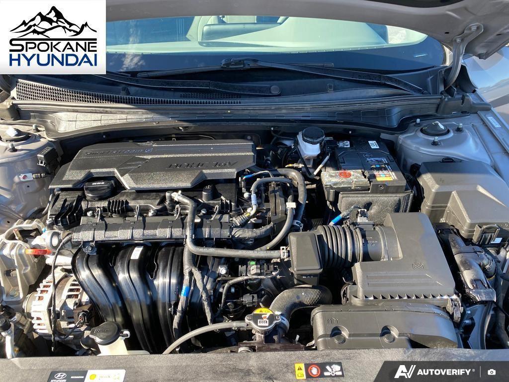 used 2022 Hyundai Elantra car