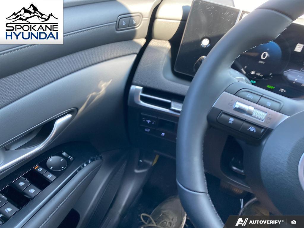 new 2025 Hyundai TUCSON Hybrid car, priced at $41,990