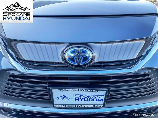 used 2021 Toyota Venza car