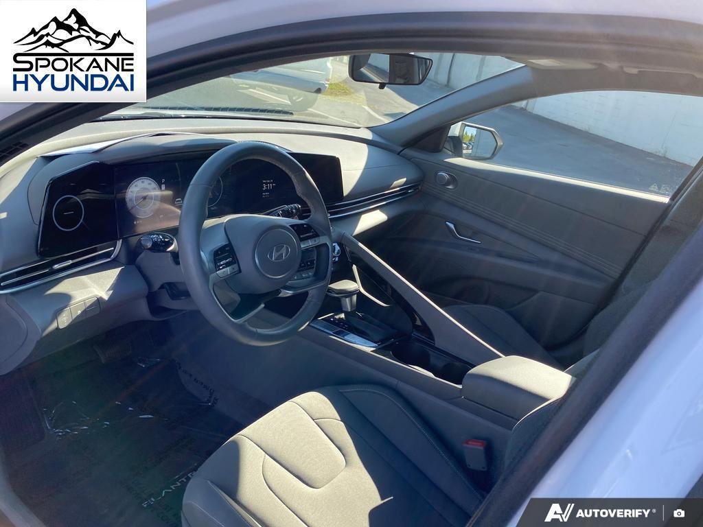 used 2024 Hyundai Elantra car