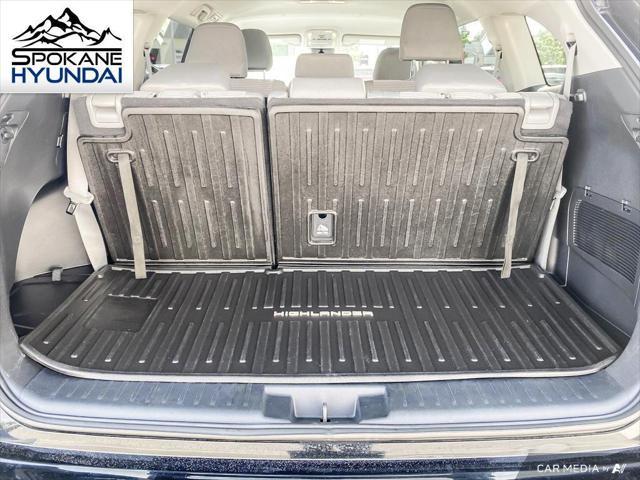 used 2022 Toyota Highlander car