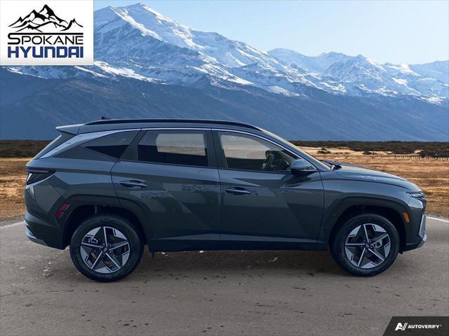 new 2025 Hyundai Tucson Hybrid car